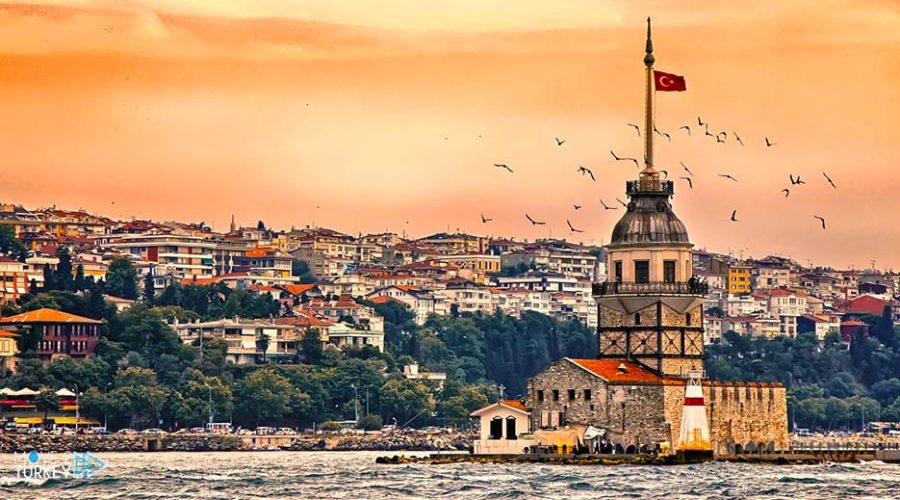 Uskudar-district-the-most-famous-tourist-neighborhood-in-Istanbul1